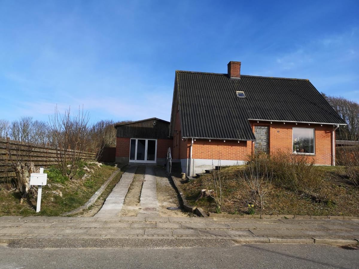 Logi I Hus Med Kunst Og Have Bed and Breakfast Vestervig Εξωτερικό φωτογραφία